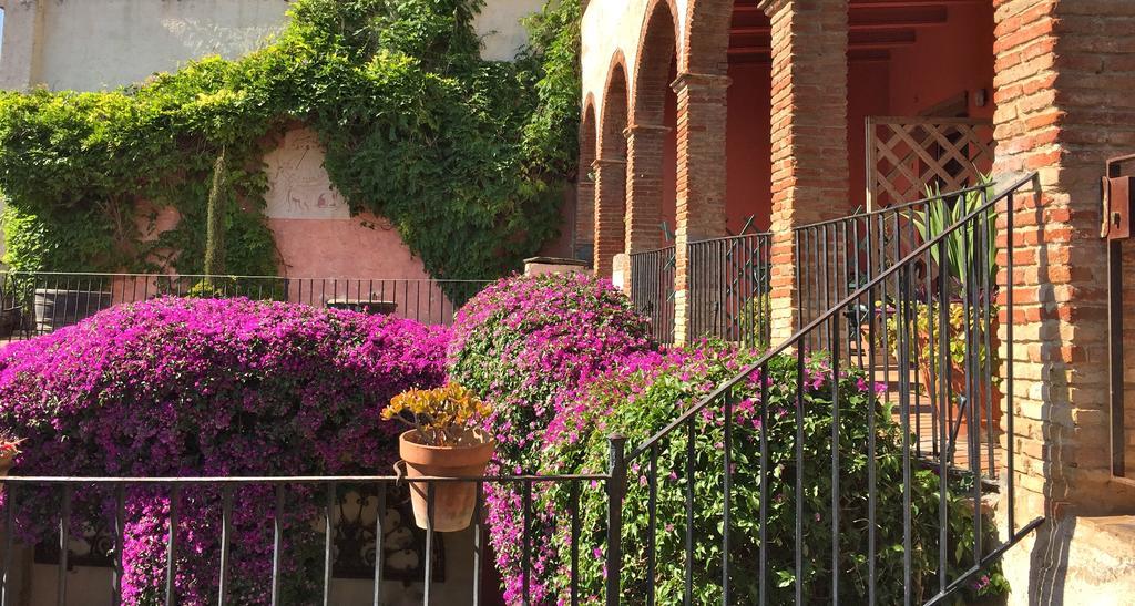 Apartaments Can Gibert Castello  D'Empuries Exterior photo