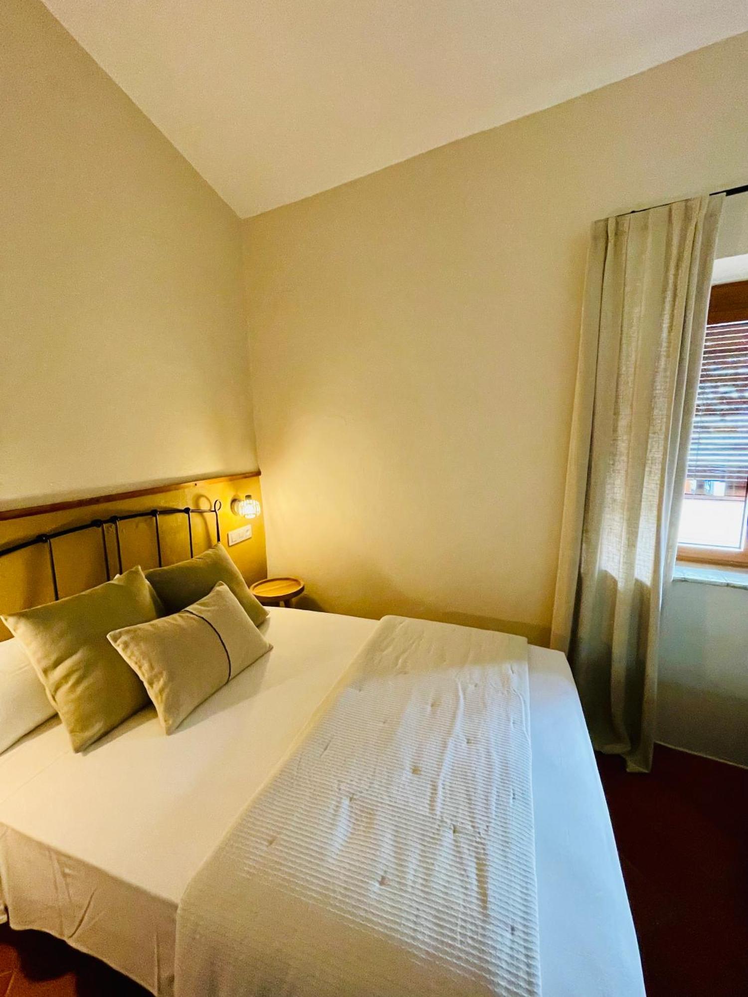 Apartaments Can Gibert Castello  D'Empuries Exterior photo