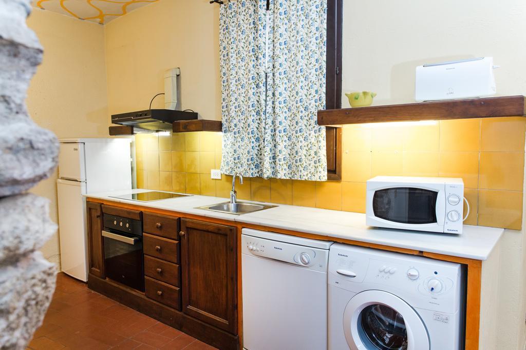 Apartaments Can Gibert Castello  D'Empuries Exterior photo