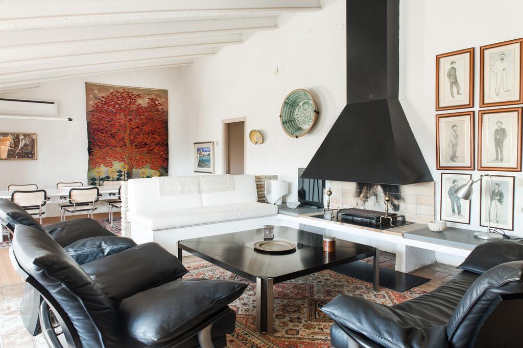 Apartaments Can Gibert Castello  D'Empuries Exterior photo